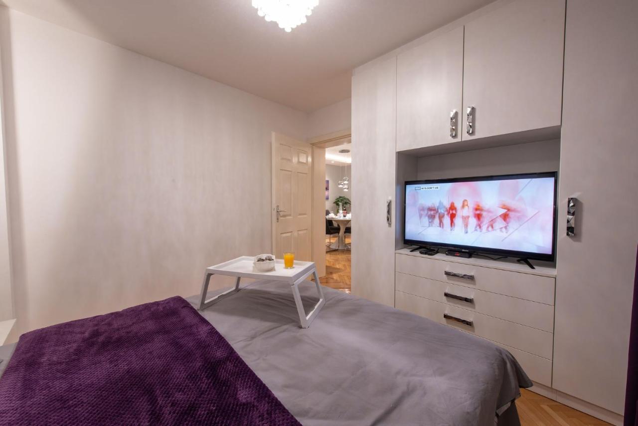 Be Positive Appartement Novi Sad Buitenkant foto