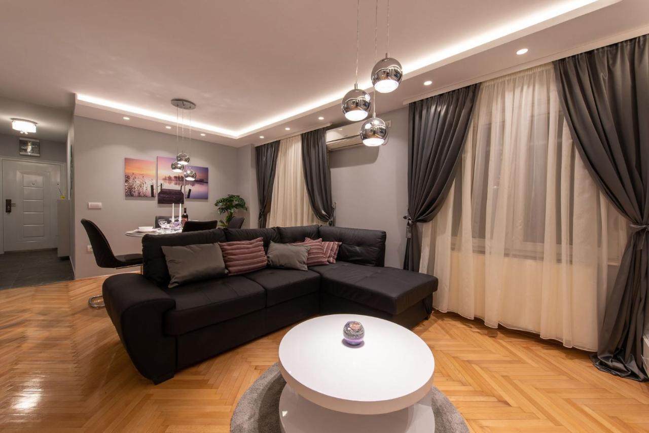 Be Positive Appartement Novi Sad Buitenkant foto