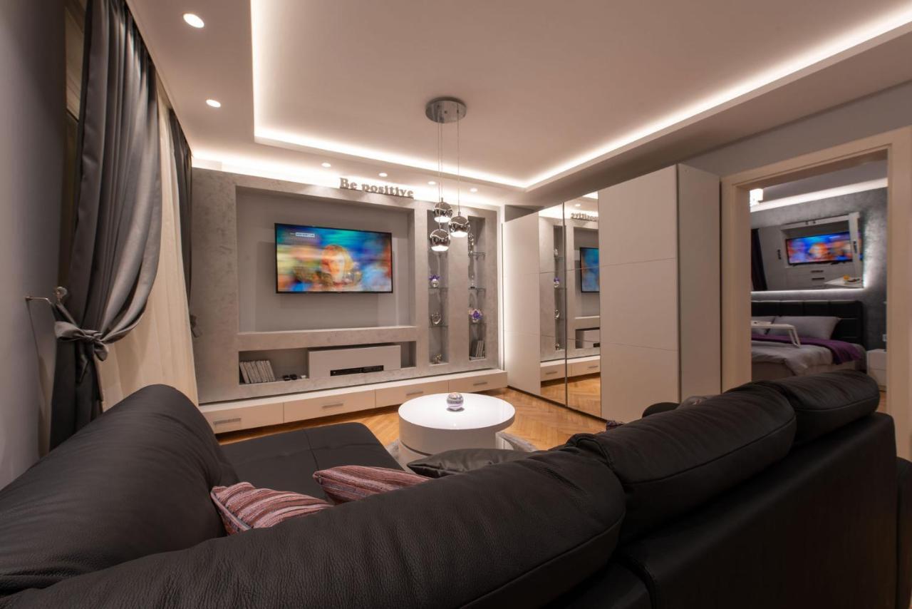 Be Positive Appartement Novi Sad Buitenkant foto